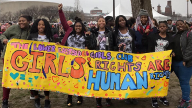 Protestaktion "Mädchenrechte sind Menschenrechte"